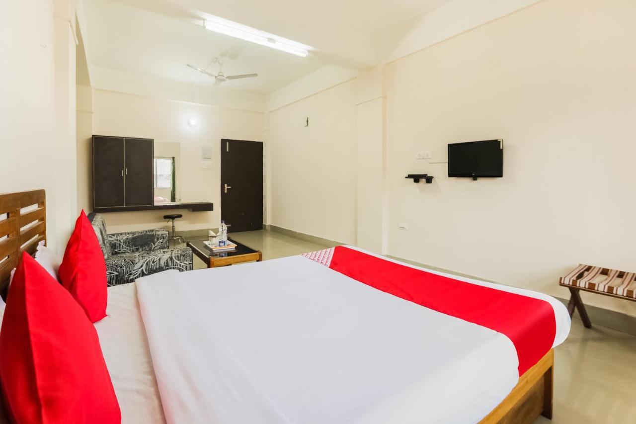 Oyo 44821 Hotel Paane Pasighat Zewnętrze zdjęcie